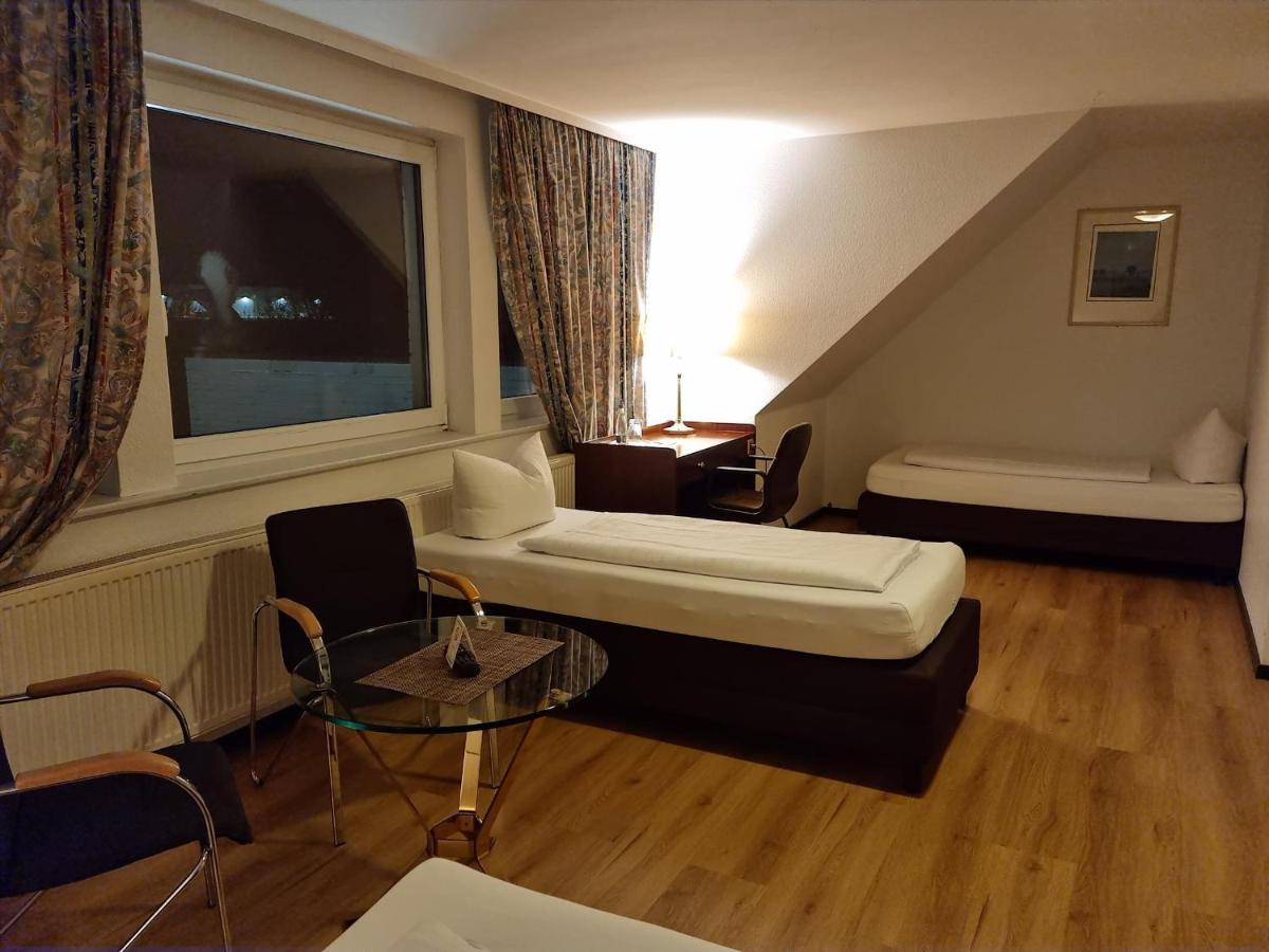 Erbenholz Hotel Laatzen Luaran gambar